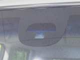 【シティブレーキアクティブシステム】低速走行中に前方の車両等を認識し、衝突しそうな時は警報とブレーキで衝突回避と被害軽減をアシスト。より安全にドライブをお楽しみいただけます。