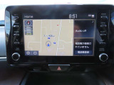 (8インチディスプレイオーディオ)スマホと車をつなぐことで色々なサービスを楽しめます。