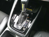 シフトレバー周りのお写真です。