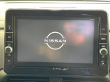 【純正9型ナビ】人気の純正ナビを装備しております。ナビの使いやすさはもちろん、オーディオ機能も充実!キャンプや旅行はもちろん、通勤や買い物など普段のドライブも楽しくなるはず♪