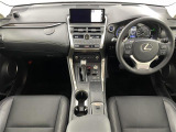 NX 300h バージョンL 本革シート サンルーフ