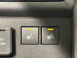 寒い日のドライブを快適にする運転席&助手席シートヒーターが付いてます。アクセサリーソケット(12V/120W)も装備されています。