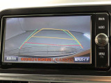 バックガイドモニターで、後方を確認しながら安心して駐車することができます。運転初心者も熟練者も必須の機能ですよ!