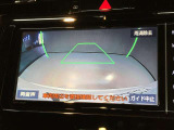 バックガイドモニターで、後方を確認しながら安心して駐車することができます。運転初心者も熟練者も必須の機能ですよ!