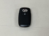 スマートキーを装備しています☆カギをカバンやポケットに入れて頂いた状態でドアロックの開閉やエンジンスタートをして頂けますよ!とても便利な装備です!