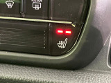 【シートヒーター】寒い日に重宝するシートヒーター!エアコンより早く温まってくれるので寒がりの人も安心ですね♪エアコンの温風は乾燥するから苦手、という方にもをおすすめです。