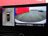 上からの視点で狭い駐車場への駐車などに役立つアラウンドビューモニターです♪
