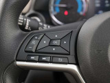 便利なステアリングスイッチ装備です。
