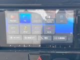 【ナビゲーション】目的地までしっかり案内してくれる使いやすいナビ。Bluetooth接続すればお持ちのスマホやMP3プレイヤーの音楽を再生可能!毎日の運転がさらに楽しくなります!!