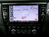 日産純正ナビ装着。操作しやすいので毎日のお出かけも安心。