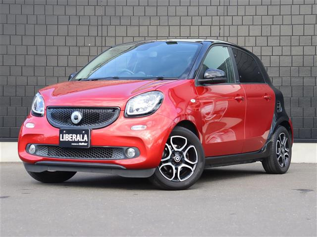 スマートフォーフォー  フォーフォー プライム 本革シート サンルーフ