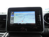 社外ナビがついております。