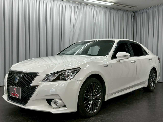 クラウンアスリートハイブリッド 2.5 S Four 4WD