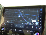 メーカー装着のディスプレイを装備しております。