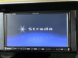 【ナビゲーション】使いやすいナビで目的地までしっかり案内してくれます。各種オーディオ再生機能も充実しており、お車の運転がさらに楽しくなります!!