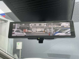 荷物をたくさん載せても後ろの確認が出来る便利なインテリジェントルームミラー!