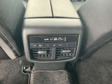 リヤ席用エアコンコントロ-ル