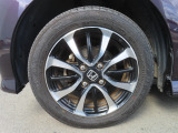 おしゃれは足元から!全体の印象をグッと引き締めるアルミホイールを装備しています★
