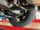 右リヤ足回りです。