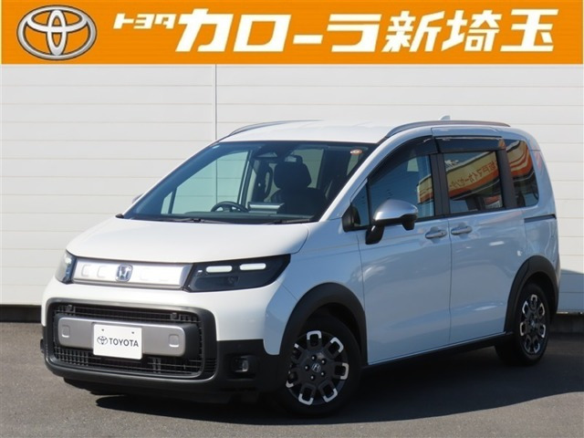 フリード 1.5 e:HEV クロスター 