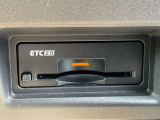 ここに ETC2.0付いております。高速道路の料金所もスイスイ♪ ETCカードの申し込みは日産カードがおすすめ!!!「安心」「おトク」「便利」で皆さまのカーライフをサポートする特典満載のカードです。