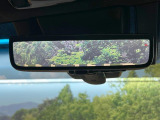 【デジタルインナーミラー】カメラが撮影した車両後方の映像をルームミラー内に表示。クリアな視界で状況の確認が可能です!※ドラレコ機能ご利用には別途SDカードをご用意いただく場合があります。