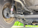 お車を安心してお乗りいただく為には、足回りの定期点検が欠かせません。サービスサポート(有償保証)では無料点検もご提供しており、安心のカーライフをお過ごしいただけるサポート体制が整っています。
