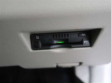ETC車載器付きです。高速道路の料金所もスムーズに通過できます。