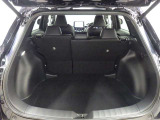 広々としたラゲージスペースを備えています。大きなものや長さのある荷物もしっかりと積み込めます。