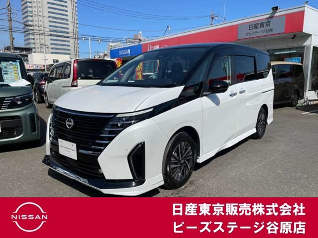 セレナ 1.4 e-POWER ハイウェイスターV 