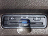 ■【ETC車載器】が装備されています。セットアップをしてお渡しとなり、ETCカードを差し込むだけで高速道路の利用が可能です。