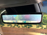 【デジタルインナーミラー】カメラが撮影した車両後方の映像をルームミラー内に表示。クリアな視界で状況の確認が可能です!※ドラレコ機能ご利用には別途SDカードをご用意いただく場合があります。