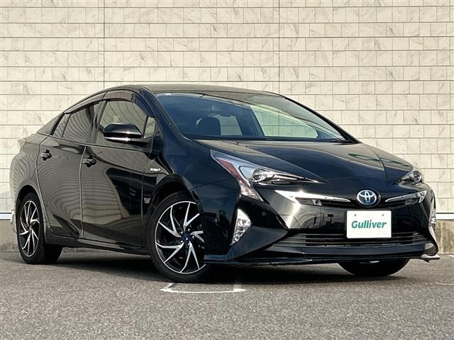 プリウス 1.8 S セーフティ プラス ワンオーナー 修復歴無し（DAA-ZVW50）