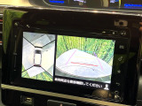 【全方位モニター用カメラ】専用のカメラにより、上から見下ろしたような視点で360度クルマの周囲を確認することができます☆死角部分も確認しやすく、狭い場所での切り返しや駐車もスムーズに行えます。