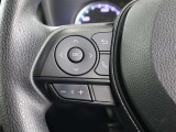 メーター内に配置されたMID(マルチインフォメーションディスプレイ)は、運転中に必要な情報を分かりやすく表示してくれます。