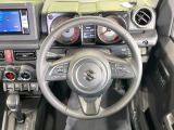 ステアリングも使用感が少なく、きれいな状態となっております♪