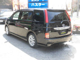 アイシス 1.8 プラタナ ブラックリミテッド 後期モデル 特別限定車