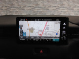 純正ナビが搭載されています。初めての道も安心ですね。Bluetooth接続可能!