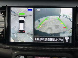 アラウンドビューモニター 駐車場での車庫入れや狭い道路での走行にカメラで確認が出来るので安心です。