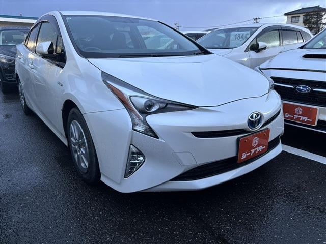 プリウス 1.8 S 禁煙車 純正T-Connectナビ フルセグTV