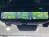 【デジタルインナーミラー】カメラが撮影した車両後方の映像をルームミラー内に表示。クリアな視界で状況の確認が可能です!※ドラレコ機能ご利用には別途SDカードをご用意いただく場合があります。