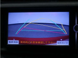 バックモニターで、後方を確認しながら安心して駐車することができます。運転初心者も熟練者も必須の機能ですよ!