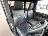 運転席シート廻りは使用感も少なく、良好な状態となっています。丁寧に使われていたことがよくわかりますね。