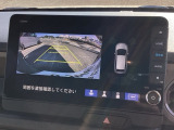 バックカメラも装備しております。車庫入れの苦手なお客様も安心!重宝してくれます!