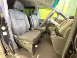 運転席シート廻りは使用感も少なく、良好な状態となっています。丁寧に使われていたことがよくわかりますね。