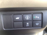 運転席側操作部になります。