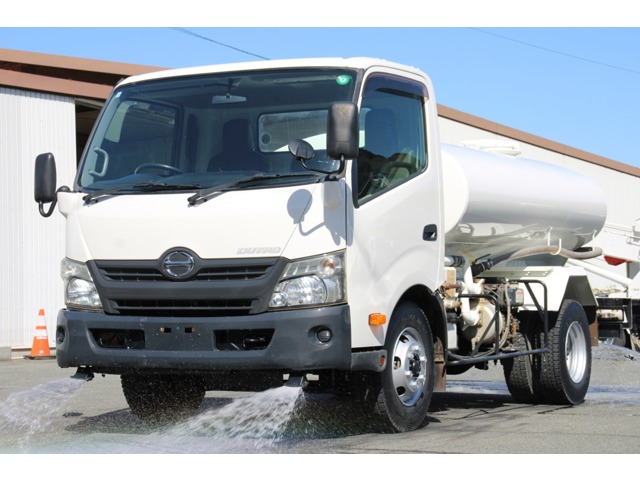デュトロ 散水車 4t ワイド