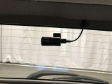 後方ドライブレコーダー装備!追突事故やあおり運転といった後方からのトラブルへの備えとなり、いざと言う時の強い味方です♪