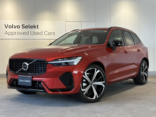 XC60 リチャージ アルティメット T6 AWD PHEV 4WD 