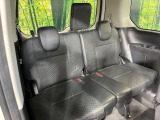 3列目シートはもちろん状態良好☆大人でもゆったりと座って頂けますので、大人数でのお出かけもラクラクです♪ご家族で、気の知れた仲間で、ドライブに行くのが楽しみですね♪